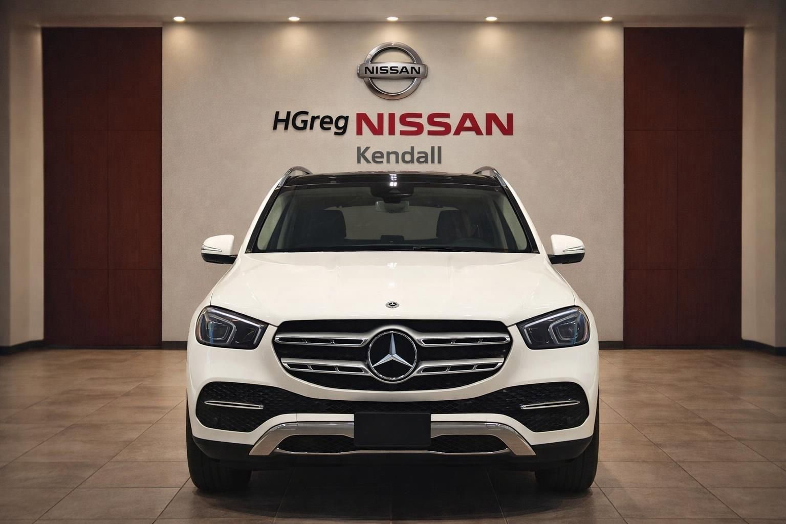 Used 2021 Mercedes-Benz GLE 350 w/ Premium Package image 9