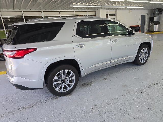 Used 2020 Chevrolet Traverse Premier AWD/4WD image 6