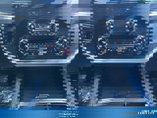 Used 2024 Ford Expedition XLT image 36