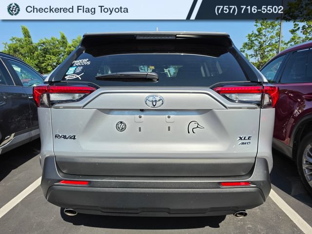 Used 2025 Toyota RAV4 XLE Premium w/ Weather Package AWD/4WD image 5