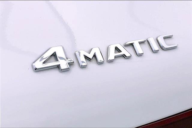 Used 2021 Mercedes-Benz GLC 300 4MATIC image 30