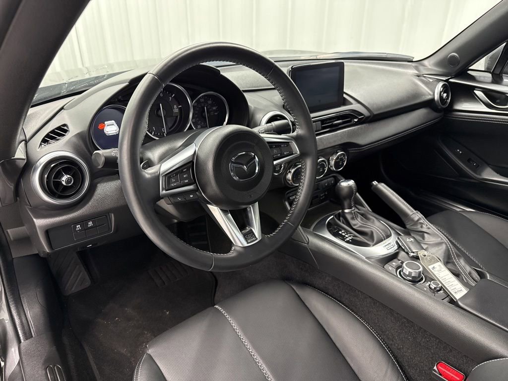 Used 2023 MAZDA MX-5 Miata Grand Touring RWD image 11