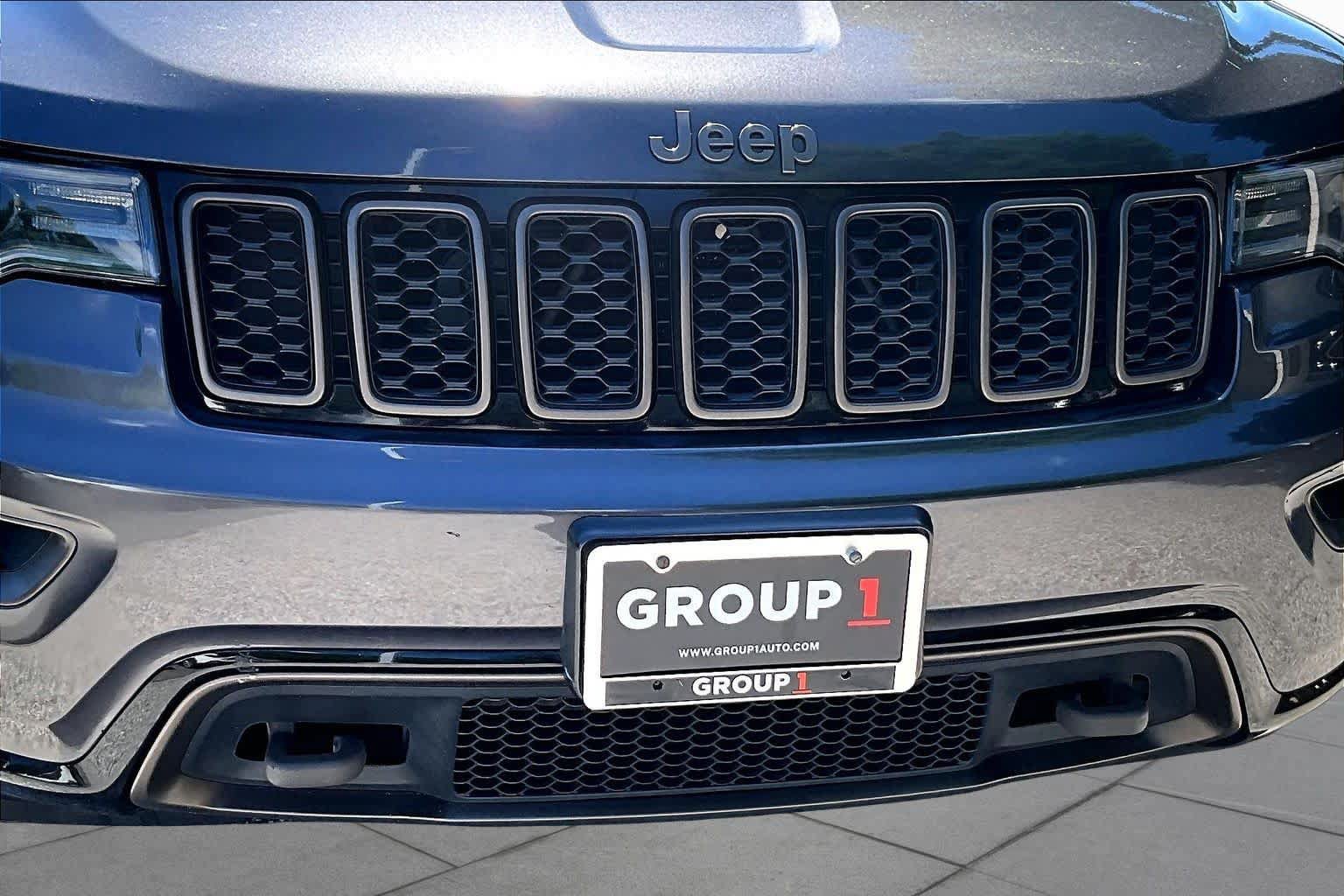 Used 2016 Jeep Grand Cherokee Limited 75th Anniversary AWD/4WD image 30