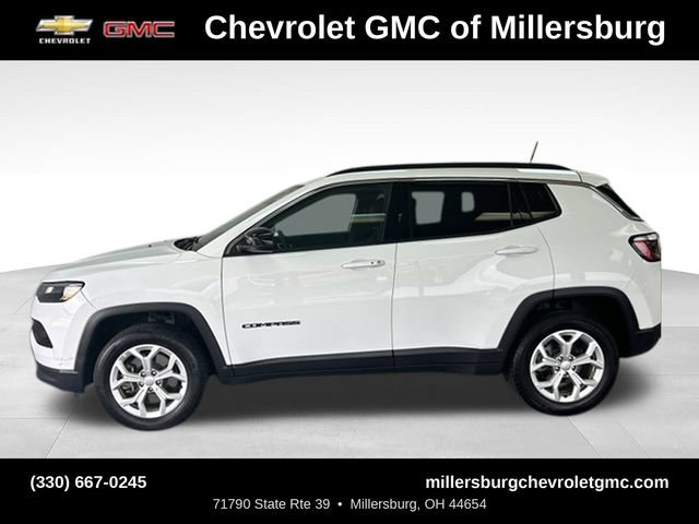 Used 2024 Jeep Compass Latitude AWD/4WD image 7
