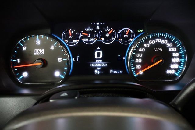 Used 2016 Chevrolet Suburban LTZ image 17