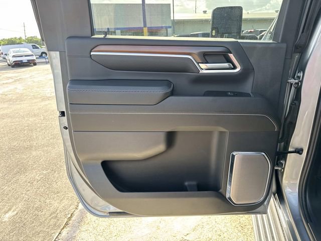 Used 2024 GMC Sierra 2500 Denali w/ Denali Reserve Package AWD/4WD image 35