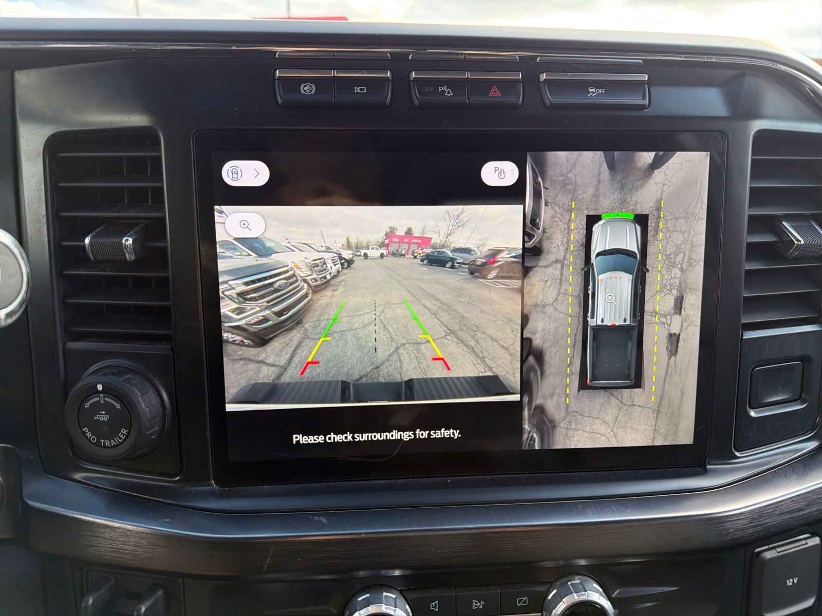 Used 2023 Ford F350 Lariat w/ Lariat Ultimate Package AWD/4WD image 24