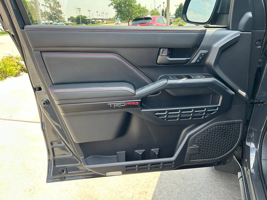 Used 2025 Toyota 4Runner TRD Pro AWD/4WD image 9