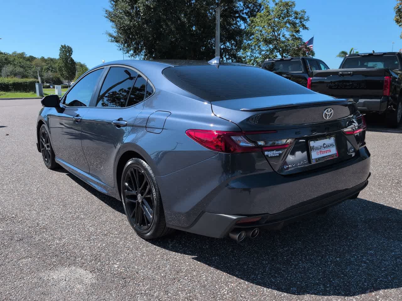 Used 2026 Toyota Camry SE FWD image 4