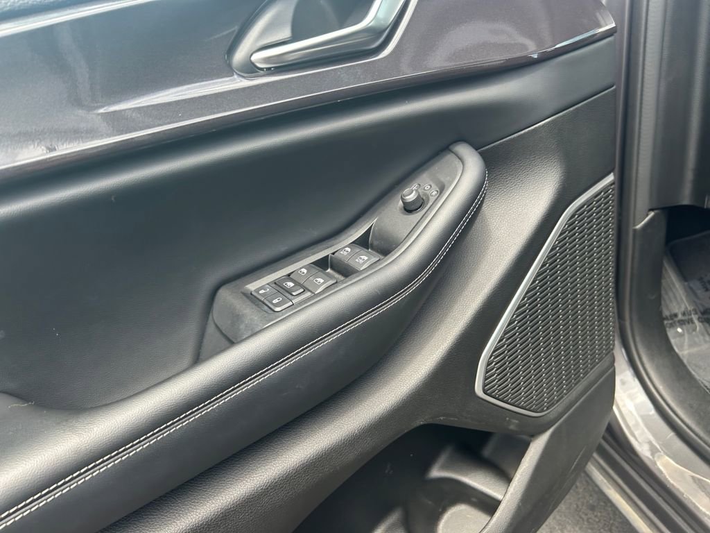 Used 2022 Jeep Grand Cherokee L Altitude image 23