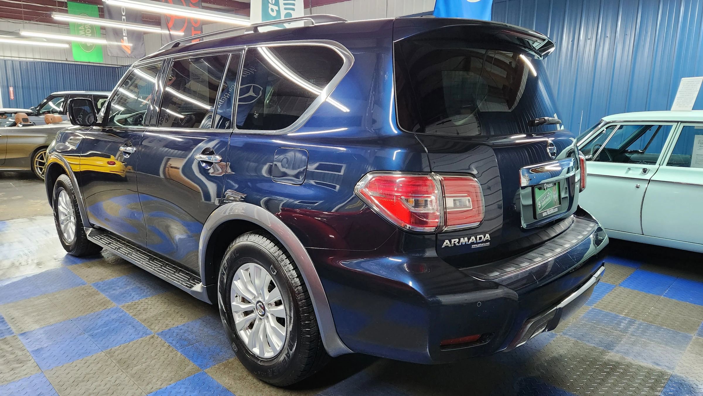 Used 2020 Nissan Armada SV w/ Driver Package image 4