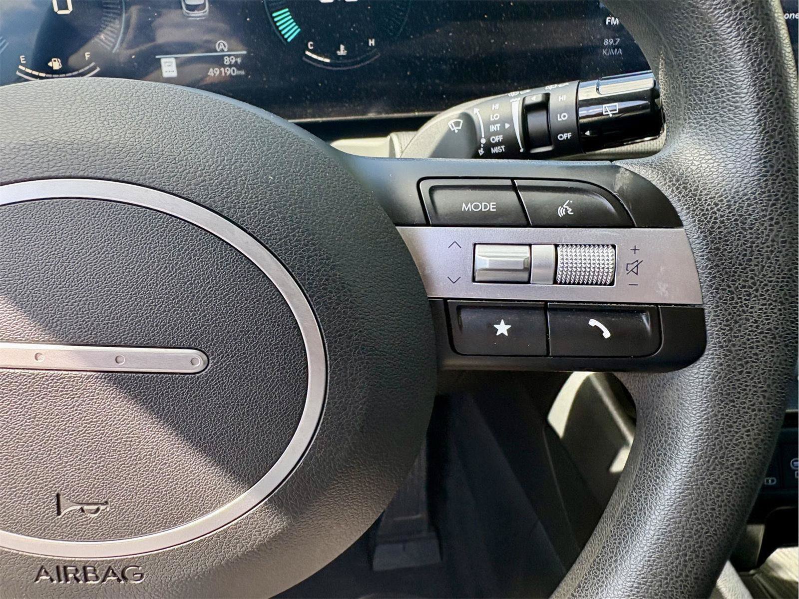 Used 2025 Hyundai Tucson SEL AWD/4WD image 19