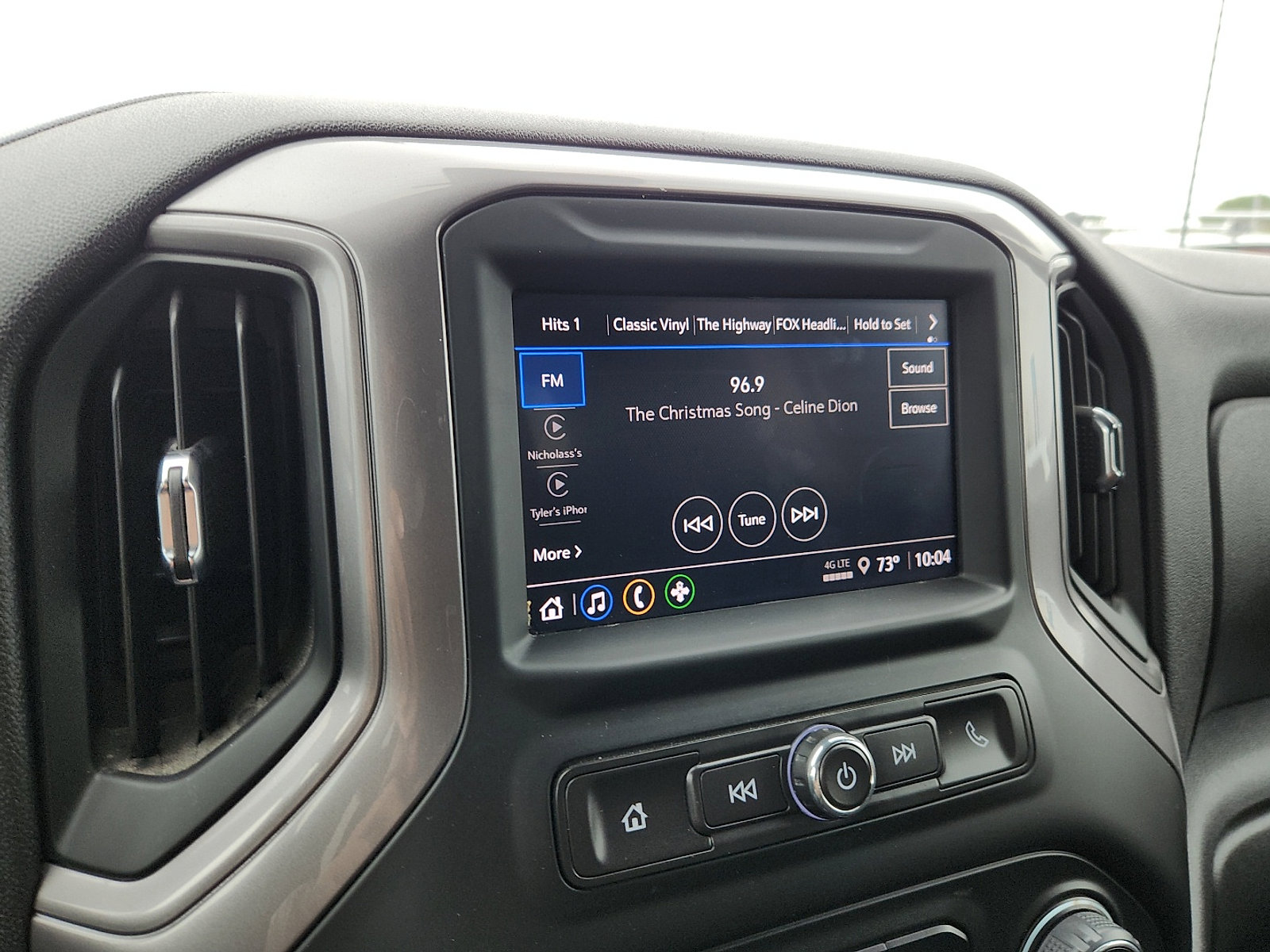 Used 2024 Chevrolet Silverado 1500 Custom image 19