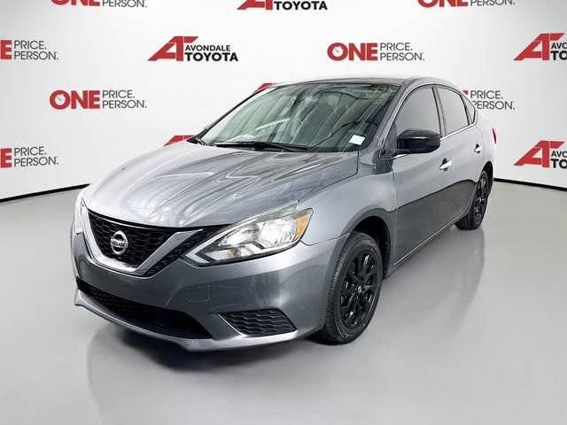 Used 2018 Nissan Sentra S w/ S Midnight Style Package video 3