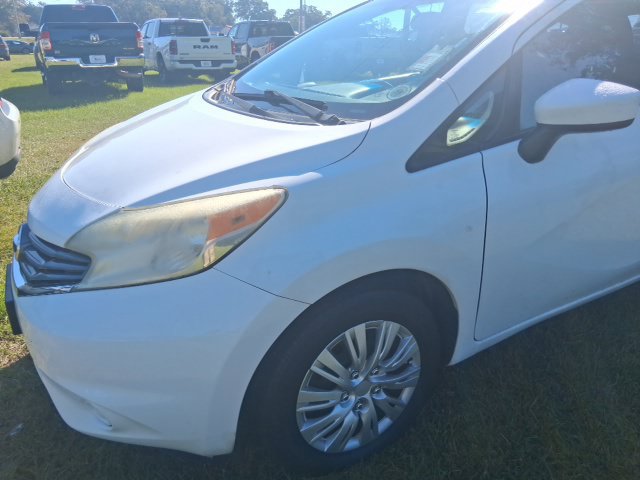 Used 2015 Nissan Versa Note SV FWD image 3