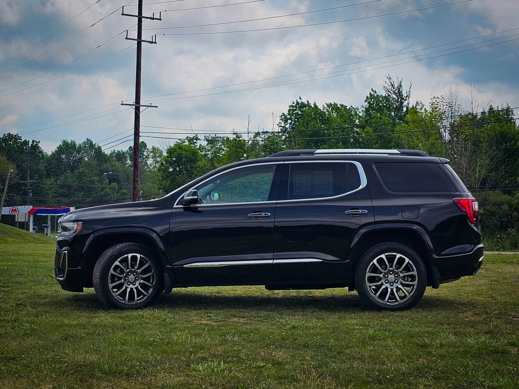Used 2023 GMC Acadia Denali w/ Denali Technology Package AWD/4WD image 7