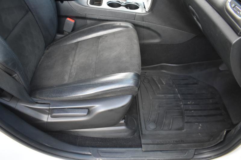Used 2020 Jeep Grand Cherokee Altitude AWD/4WD image 15