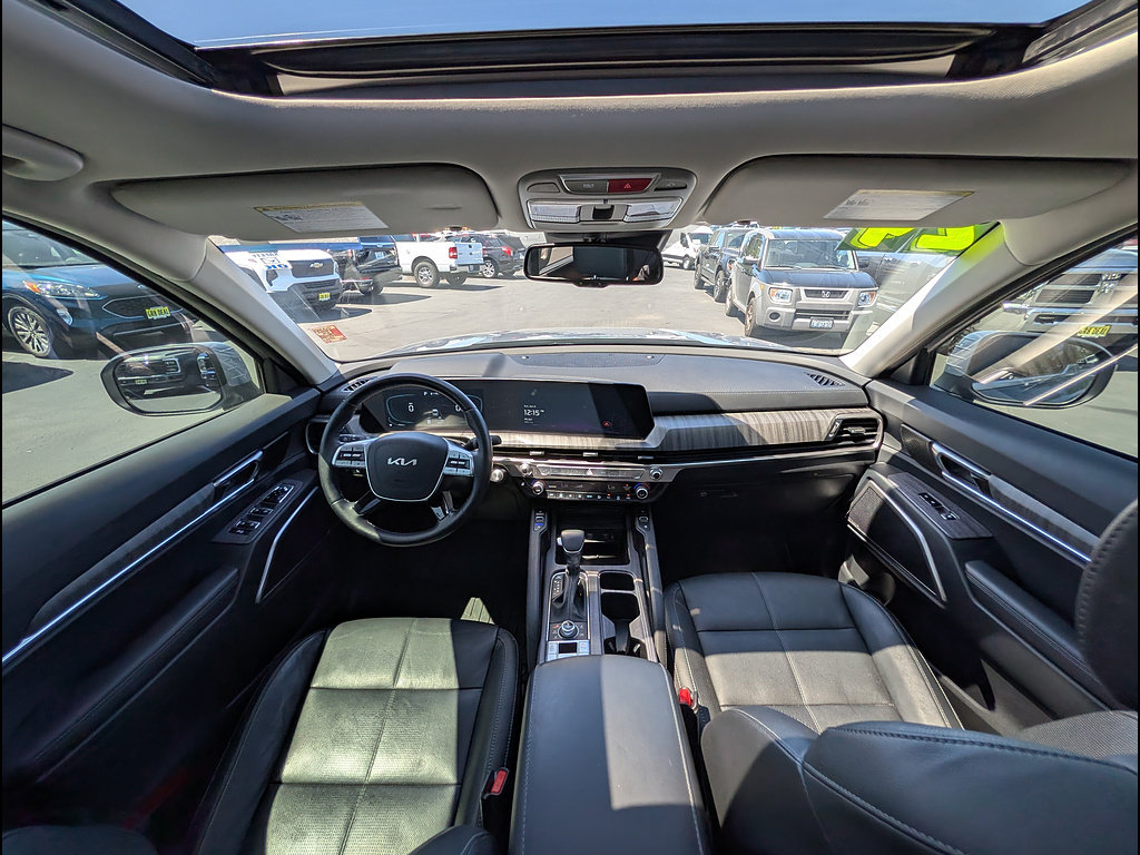 Used 2024 Kia Telluride EX AWD/4WD image 14