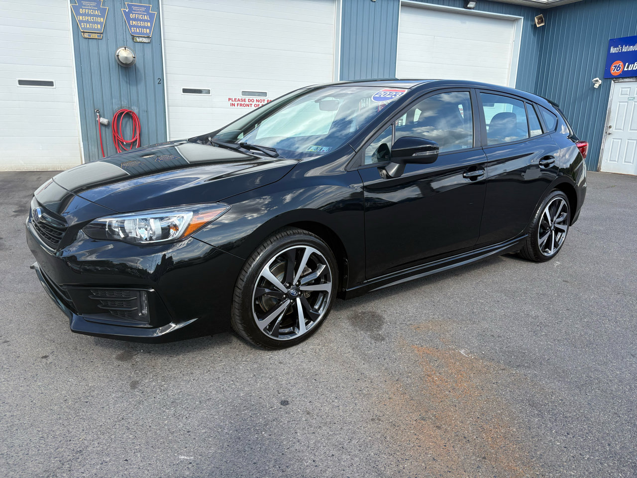 Used 2023 Subaru Impreza 2.0i Sport image 1