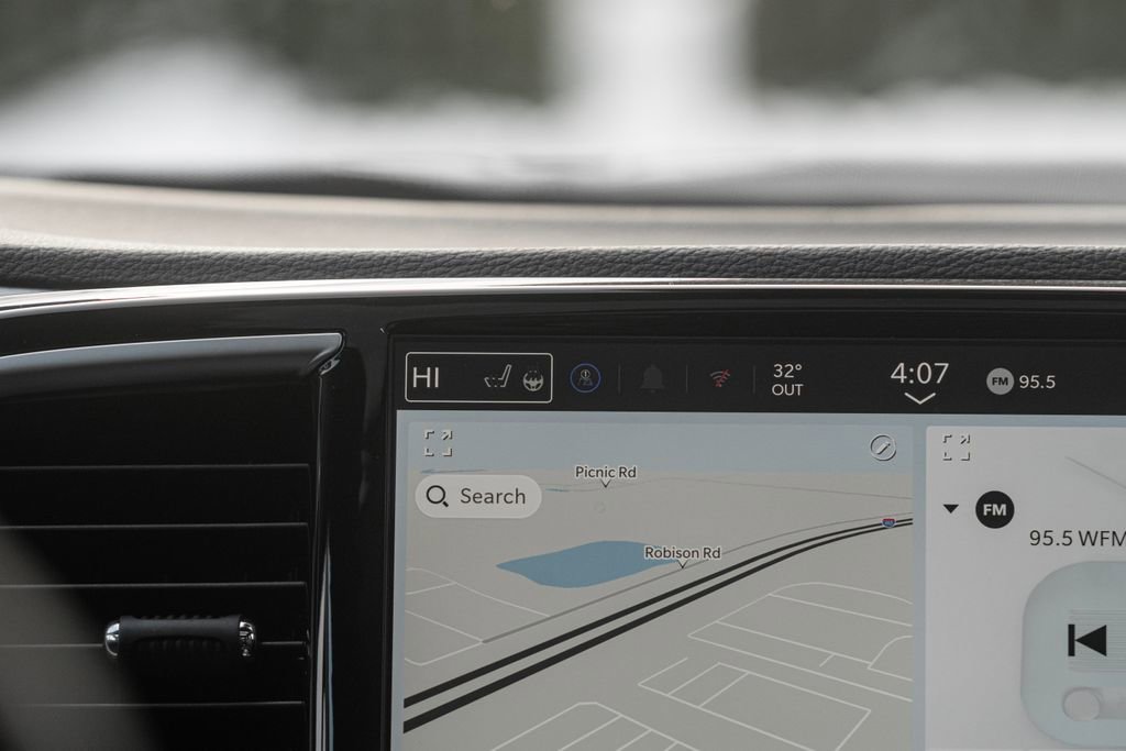 New 2026 Chrysler Pacifica Limited w/ S Appearance Package image 28