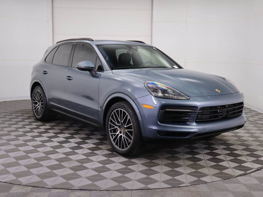 Used 2020 Porsche Cayenne S image 3