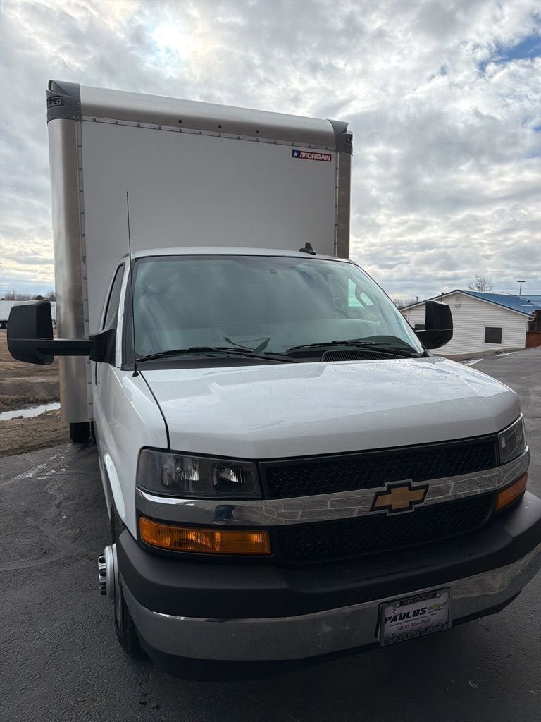 New 2026 Chevrolet Express 3500 w/ Power Convenience Package image 3