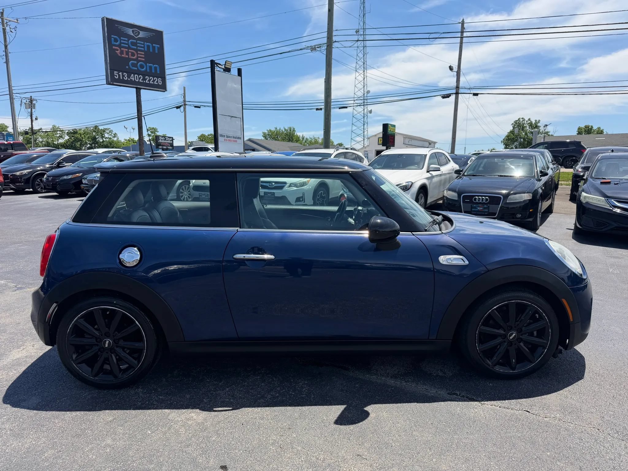 Used 2015 MINI Cooper S FWD image 2