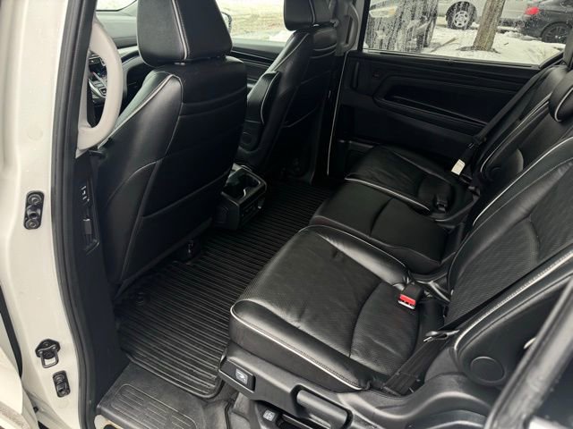 Used 2023 Honda Odyssey Elite image 17