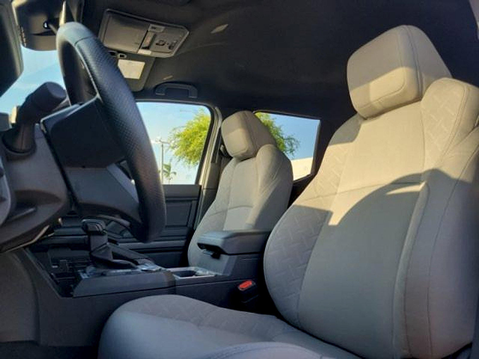 Used 2024 Toyota Tacoma SR5 RWD image 18