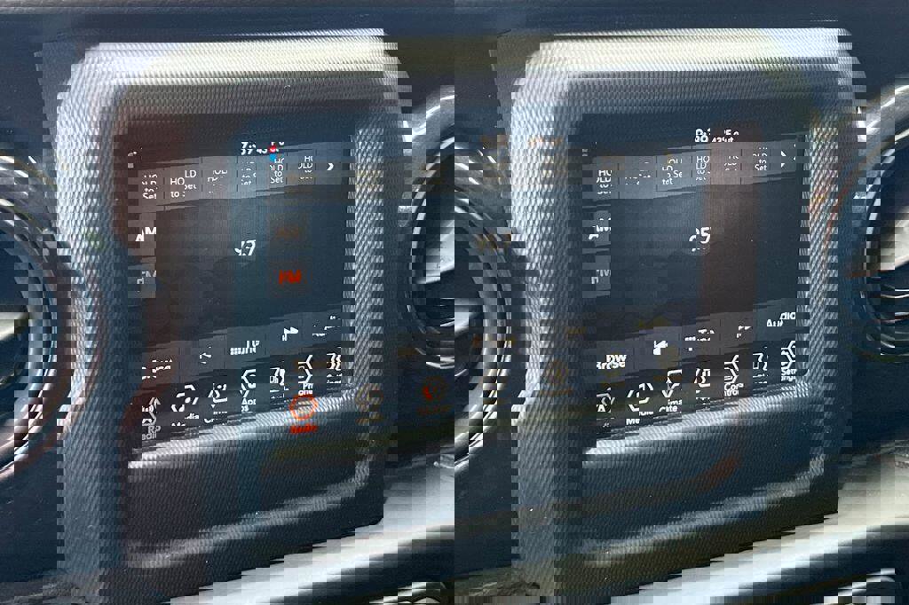 Used 2022 Jeep Wrangler Unlimited Sport image 18