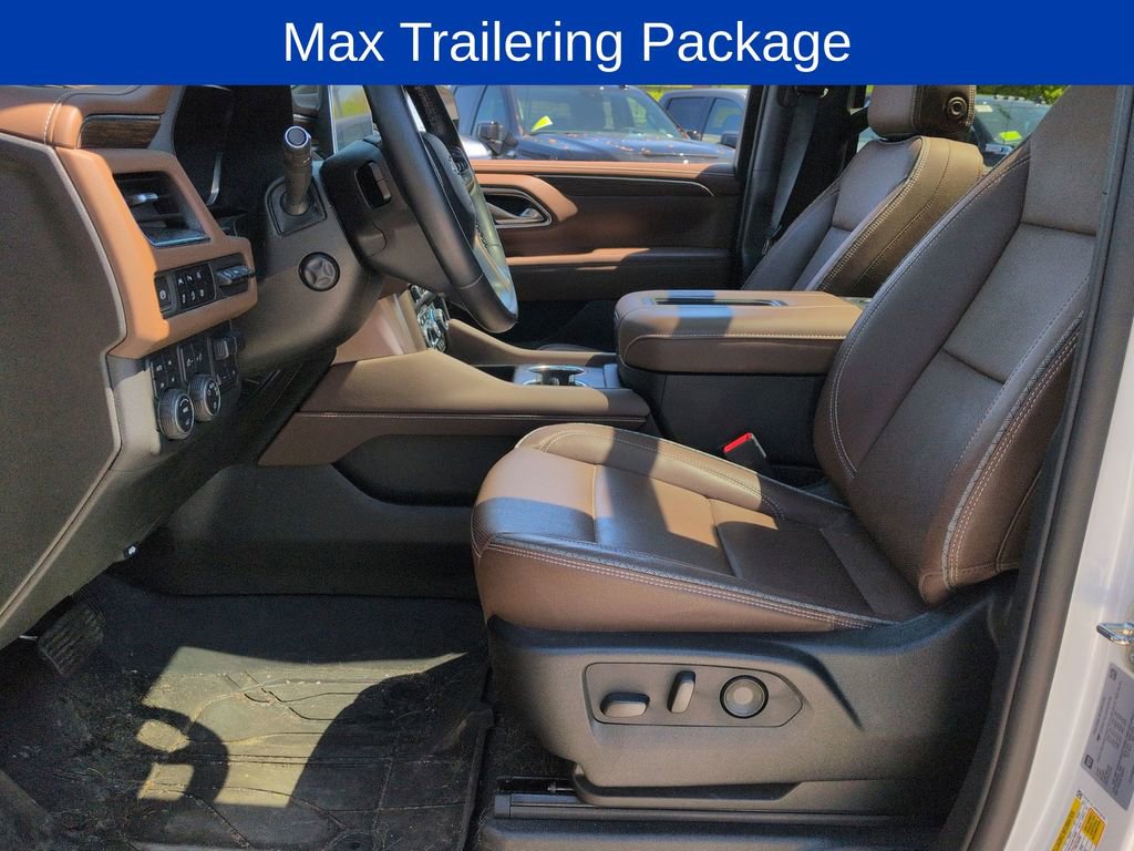 Used 2024 Chevrolet Tahoe High Country AWD/4WD image 9