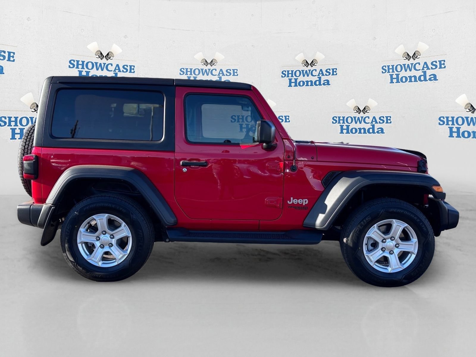Used 2018 Jeep Wrangler Sport w/ Quick Order Package 24S AWD/4WD image 9
