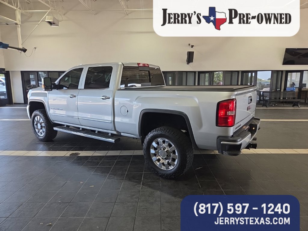Used 2018 GMC Sierra 2500 Denali w/ Duramax Plus Package AWD/4WD image 6
