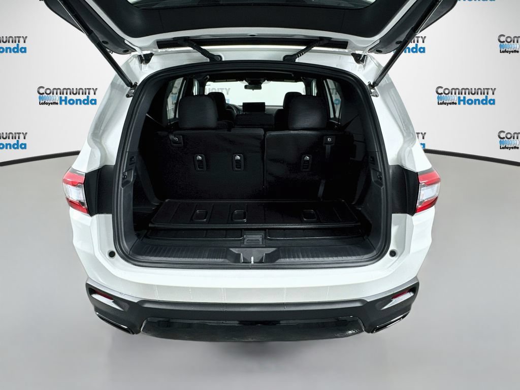 New 2026 Honda Pilot Sport image 36