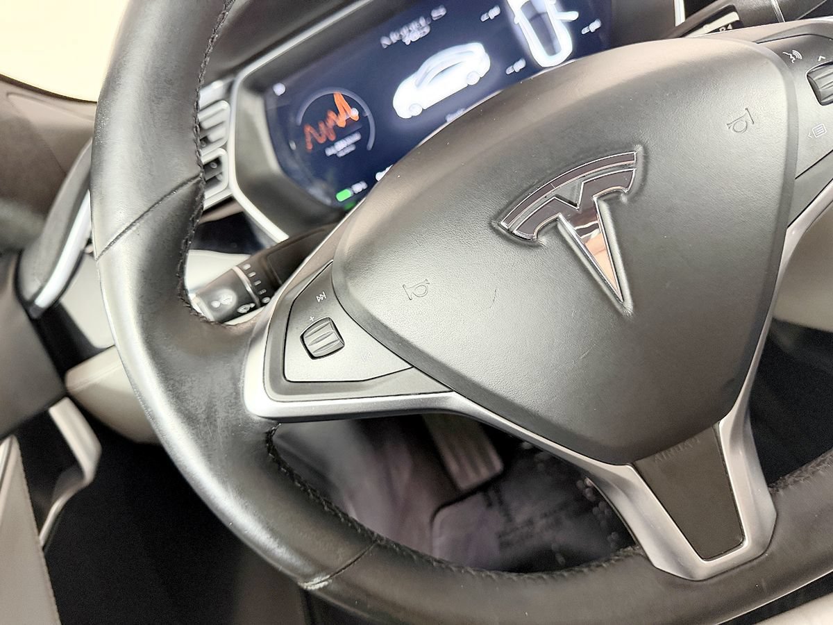 Used 2016 Tesla Model S 70D AWD/4WD image 53