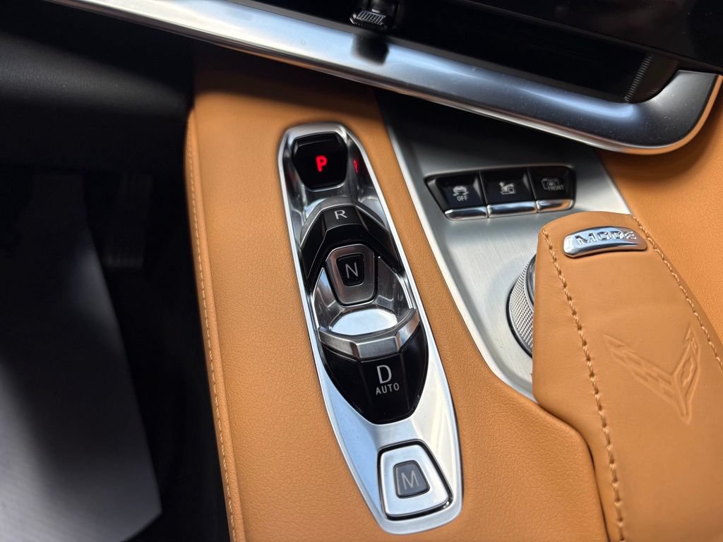 Used 2021 Chevrolet Corvette Stingray Preferred Cpe w/ Z51 Performance Package RWD image 27