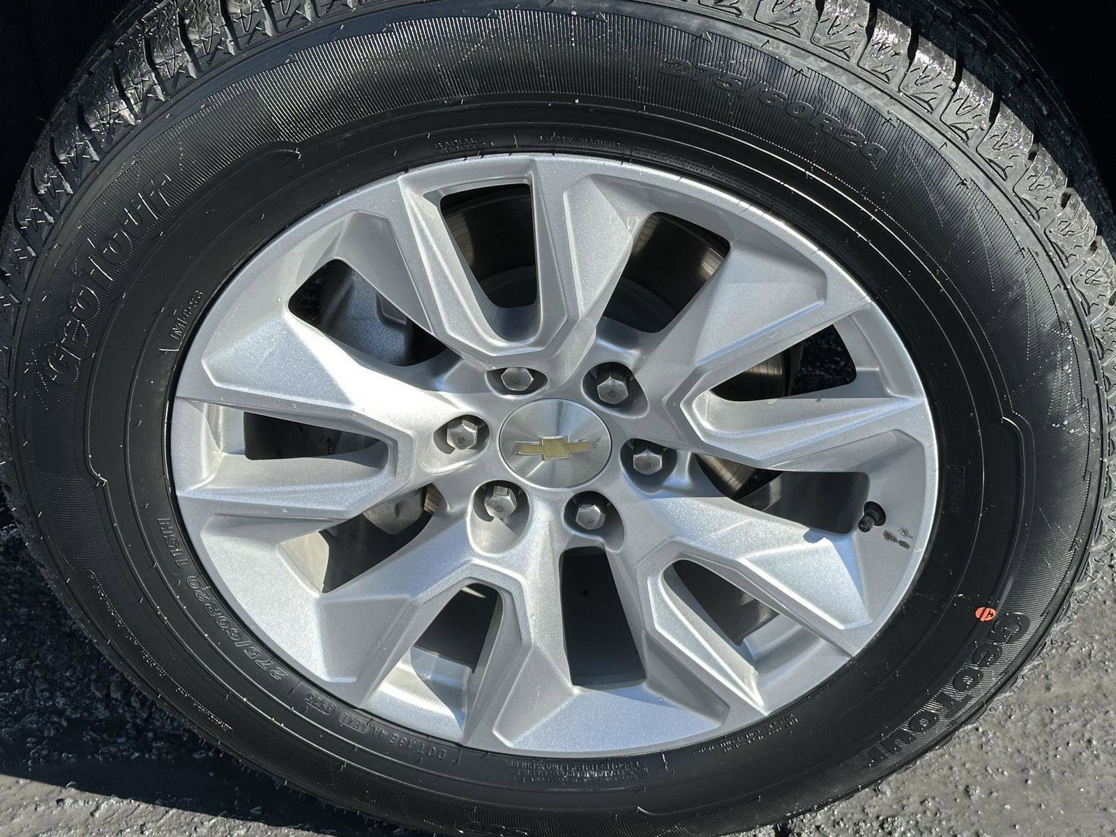 Used 2021 Chevrolet Silverado 1500 Custom image 9