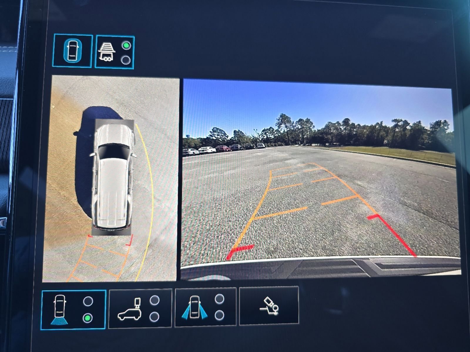 New 2026 GMC Yukon XL Elevation image 15