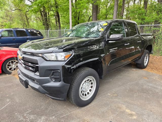 Used 2023 Chevrolet Colorado W/T image 11
