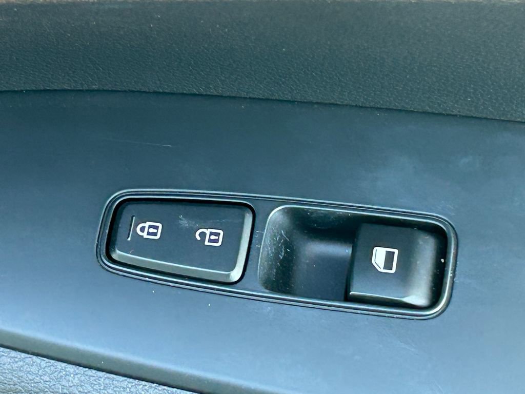 Used 2024 Kia Forte LXS w/ LXS Technology Package image 31