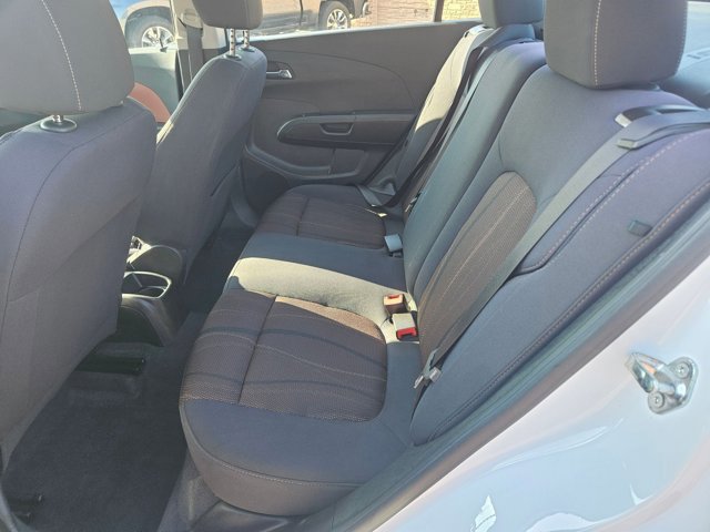 Used 2015 Chevrolet Sonic LT image 8