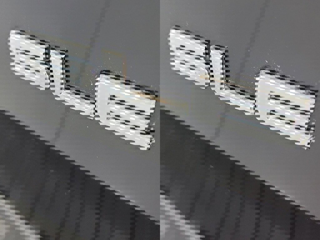 Used 2018 GMC Canyon SLE w/ Nightfall Edition image 12