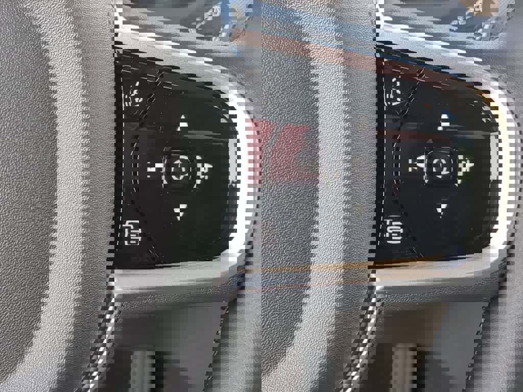 New 2026 Volvo XC90 B5 Core w/ Protection Package Premier image 25