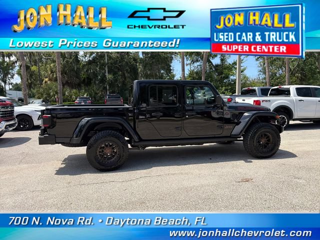 Used 2025 Jeep Gladiator Rubicon w/ Convenience Group AWD/4WD image 13