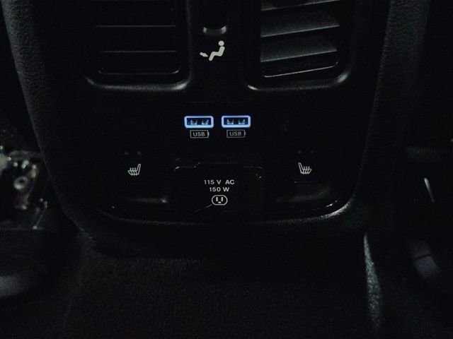 Used 2022 Dodge Durango R/T w/ Blacktop Package image 26