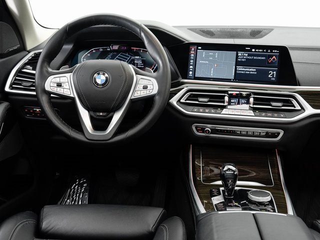 Used 2021 BMW X7 xDrive40i w/ Premium Package image 16
