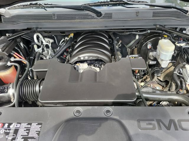 Used 2019 GMC Yukon XL Denali w/ Open Road Package AWD/4WD image 34