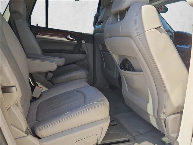 Used 2012 Buick Enclave Premium image 24