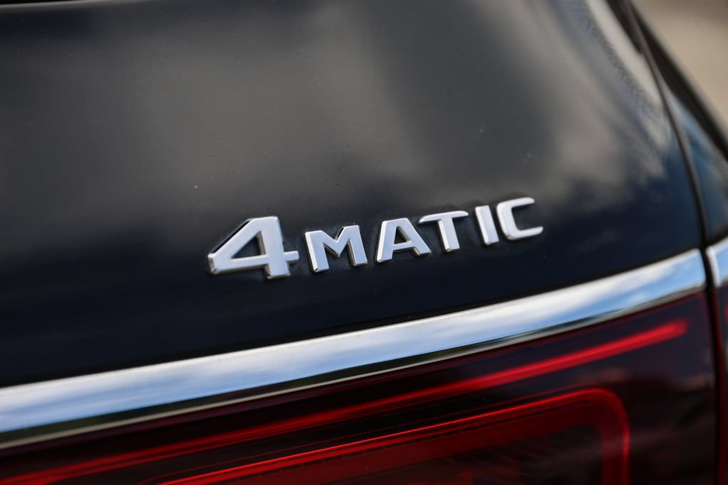Used 2020 Mercedes-Benz GLS 450 4MATIC image 9
