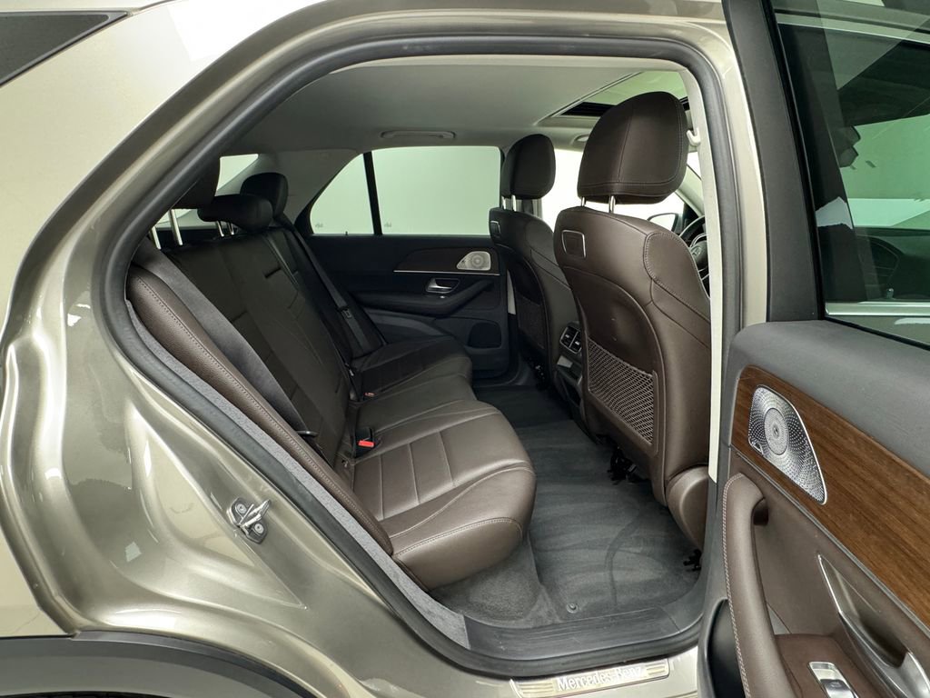 Used 2020 Mercedes-Benz GLE 350 4MATIC image 16